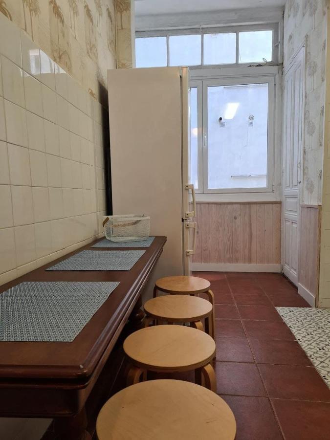 122A - Emblematica Vivienda En Playa San Lorenzo ヒホン エクステリア 写真