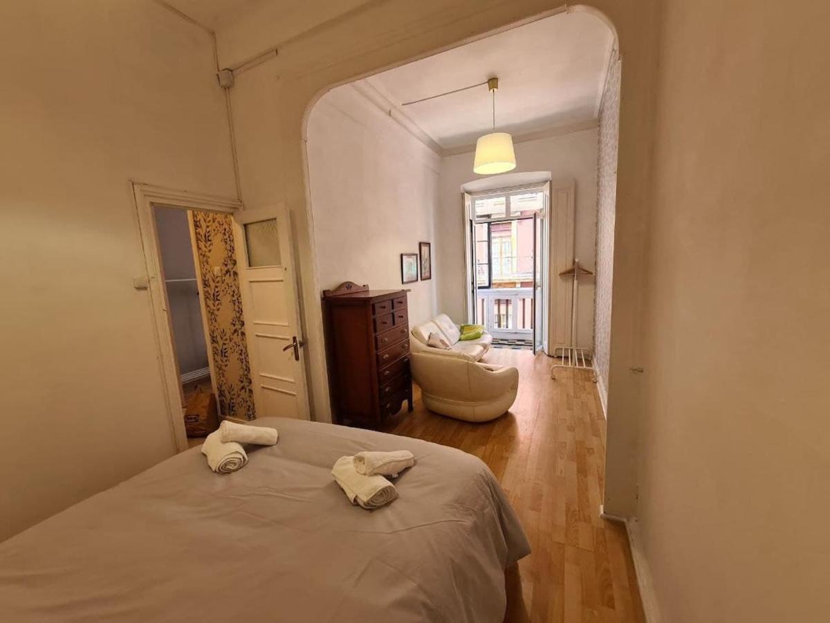 122A - Emblematica Vivienda En Playa San Lorenzo ヒホン エクステリア 写真