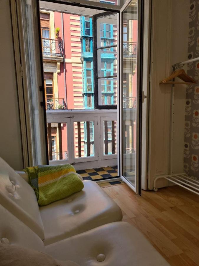 122A - Emblematica Vivienda En Playa San Lorenzo ヒホン エクステリア 写真