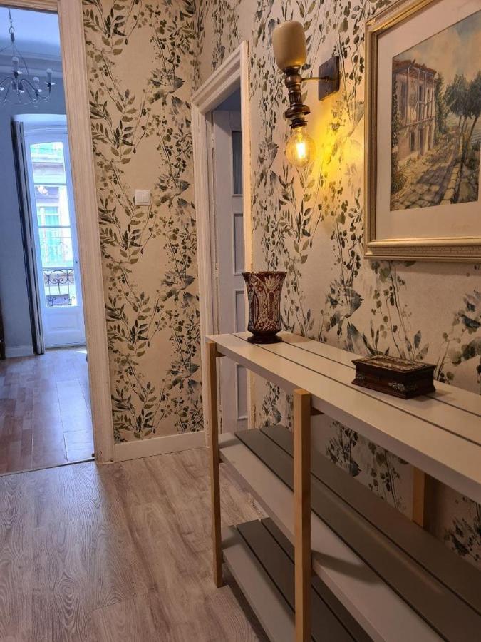 122A - Emblematica Vivienda En Playa San Lorenzo ヒホン エクステリア 写真