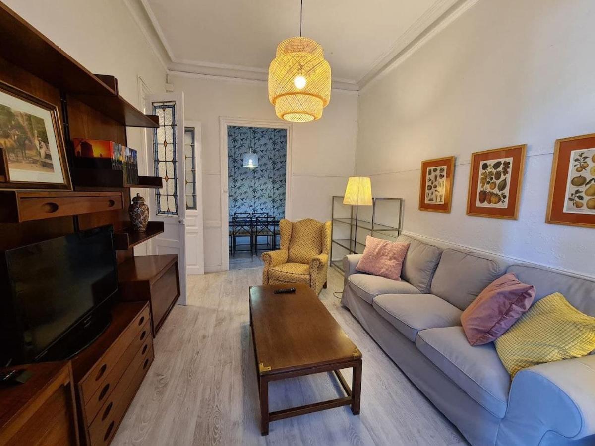 122A - Emblematica Vivienda En Playa San Lorenzo ヒホン エクステリア 写真